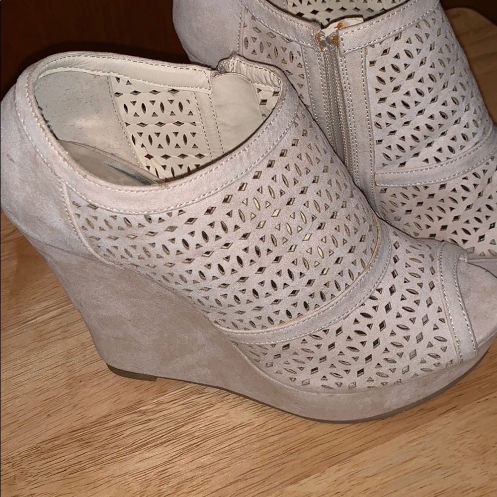 Wedges - Picture 2 of 6